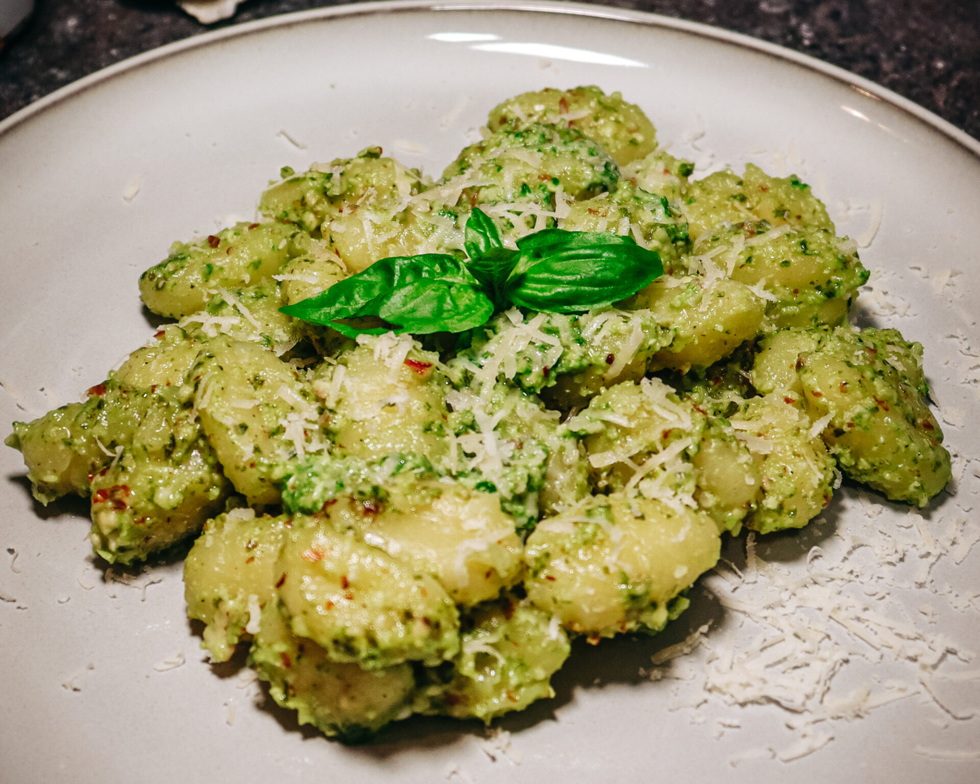 gnocchi s bazalkový pestem - obrázek příspěvku