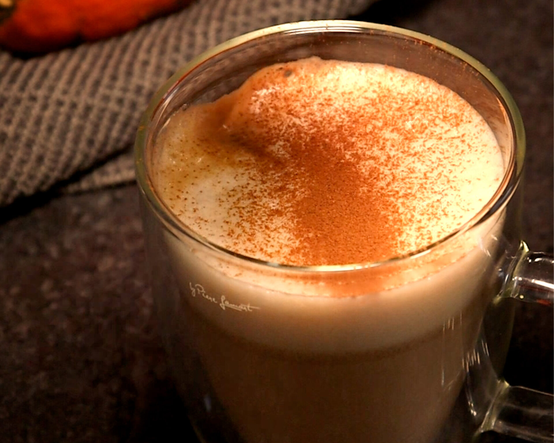 pumpkin spice sirup a latte
